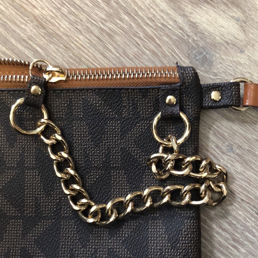 MICHAEL KORS BROWN WAIST BELT WITH BAG